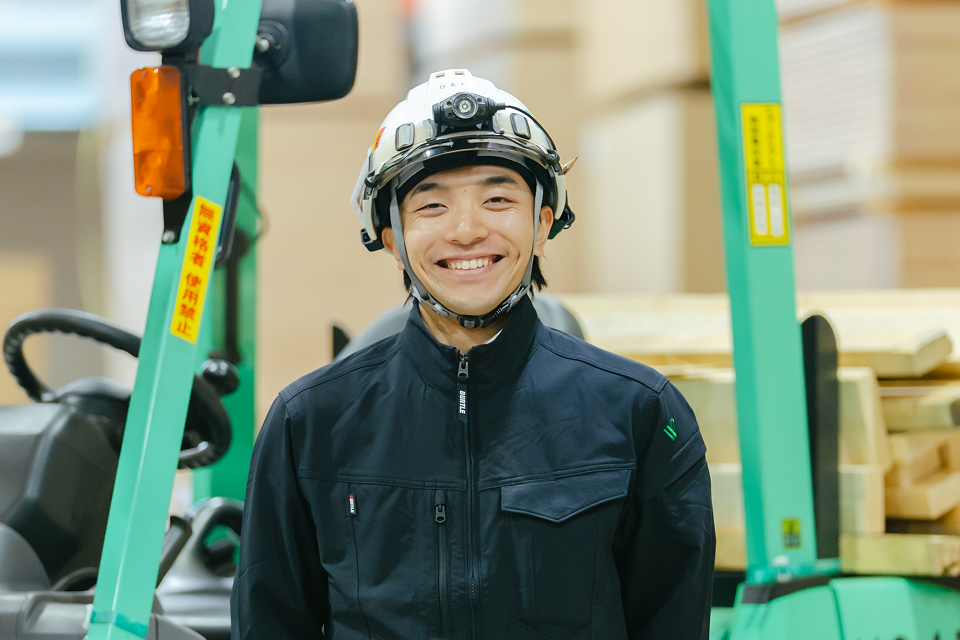 手加工で職人技を磨く。好きなモノづくりを仕事に